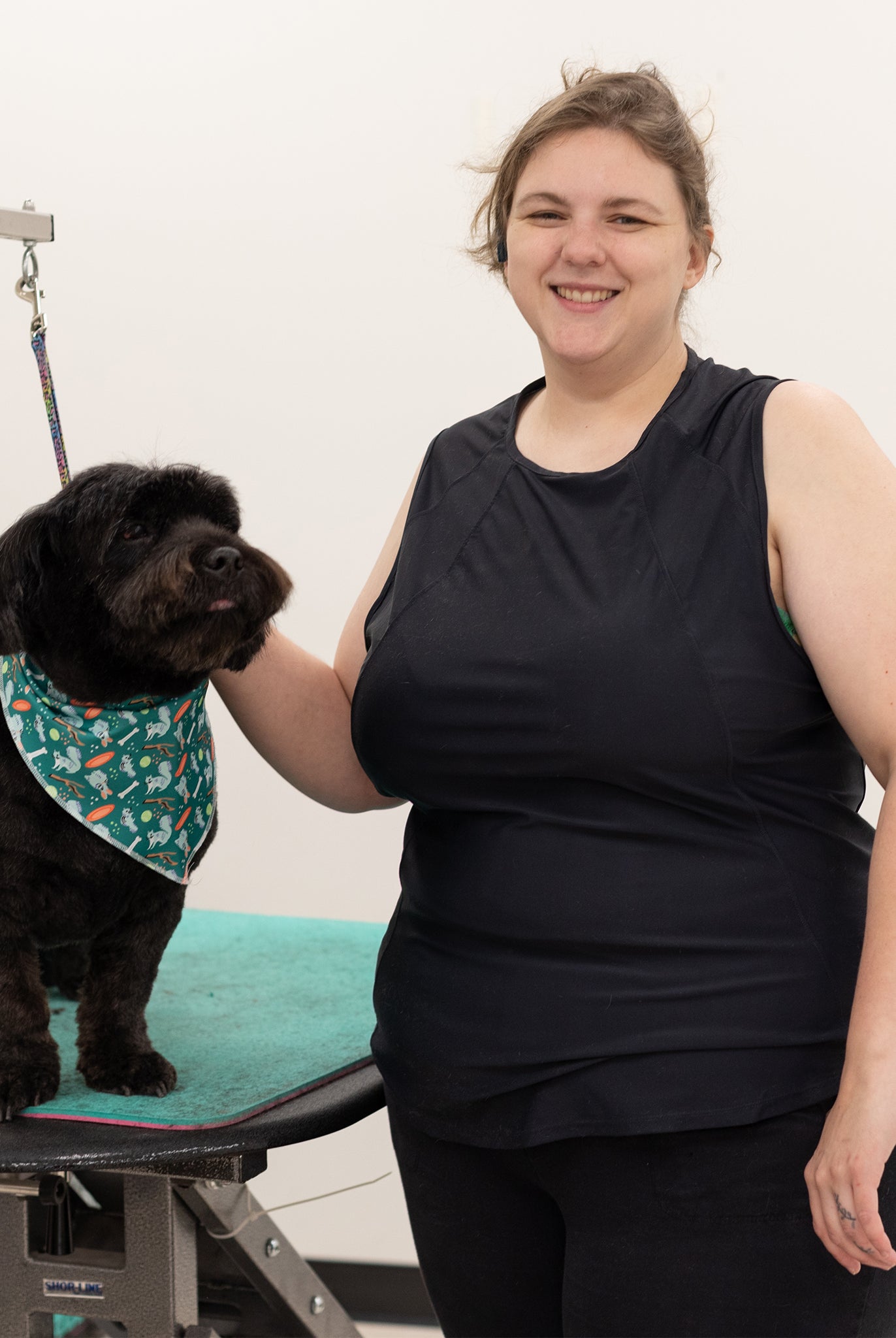 sleeveless plus size grooming smock