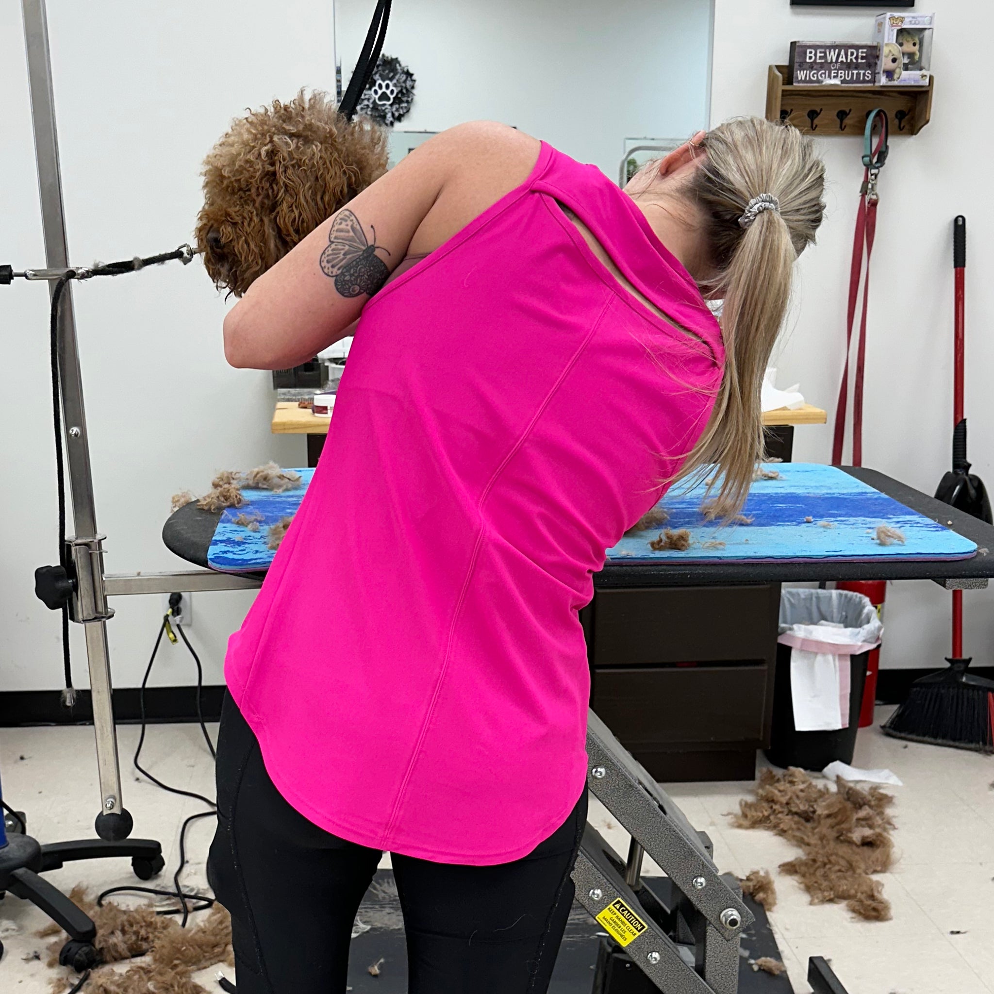 pink dog grooming clothes, water resistant smock for groomers