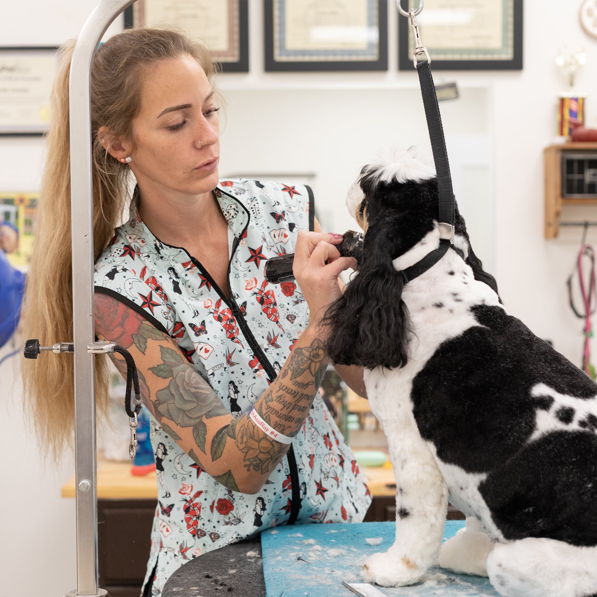 tattoo print on womens dog grooming smock with short sleeves and pockets