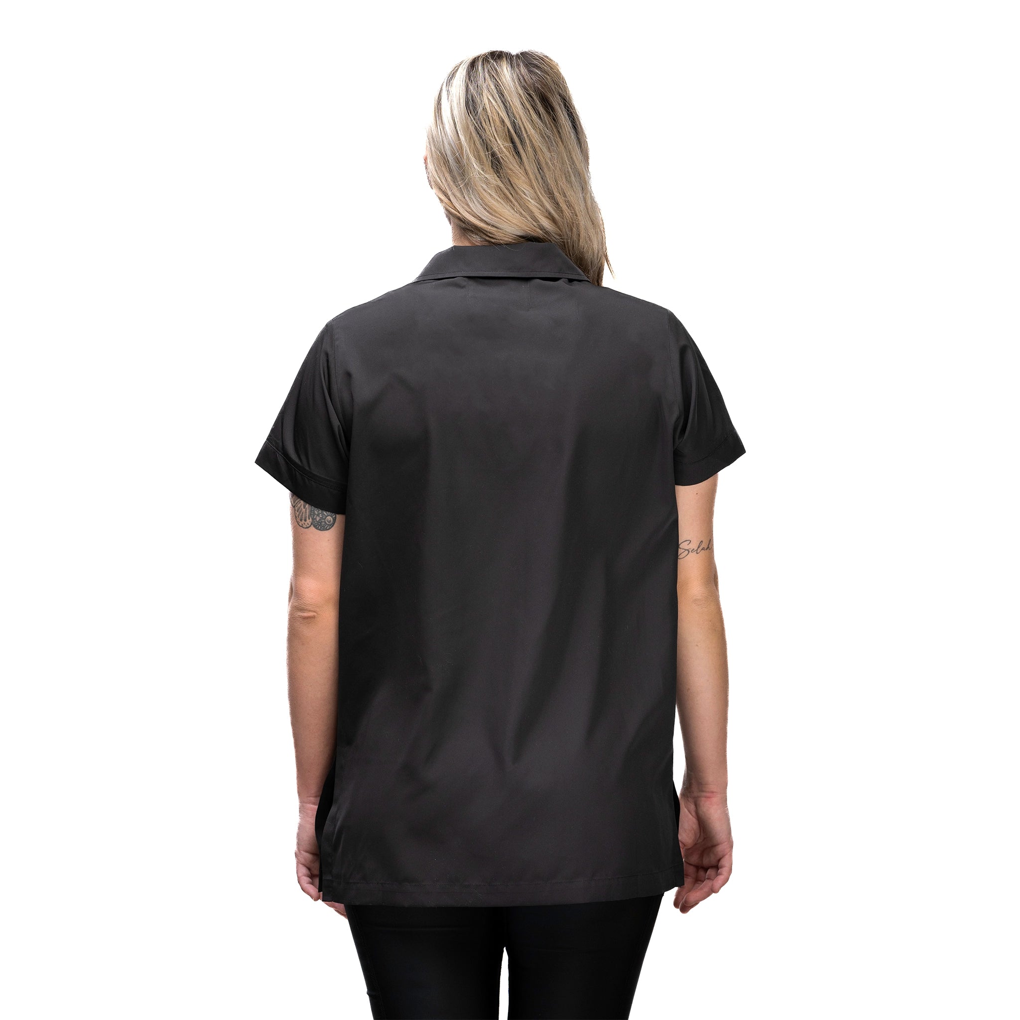 black dog grooming smock for men and women