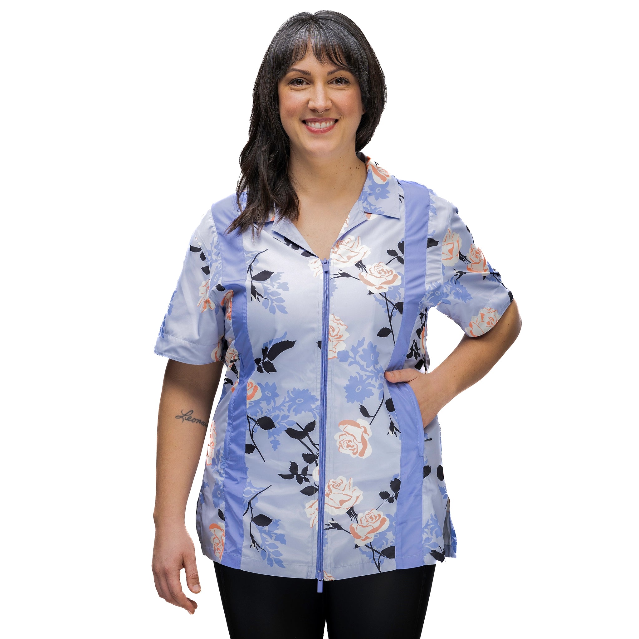 ladies grooming smock with fun pattern